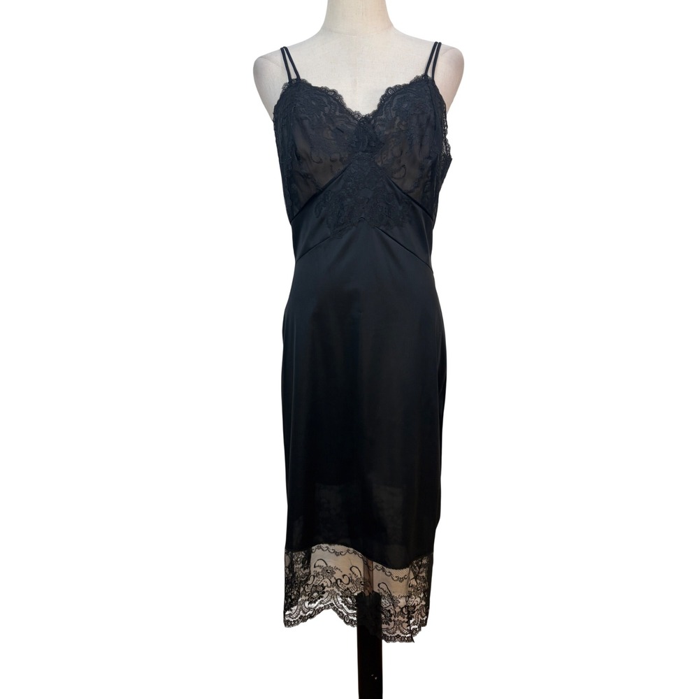 Vtg 60s Hollywood Vassarette Slip Dress Womens 34 Black Lace Trim dark‎ coquette